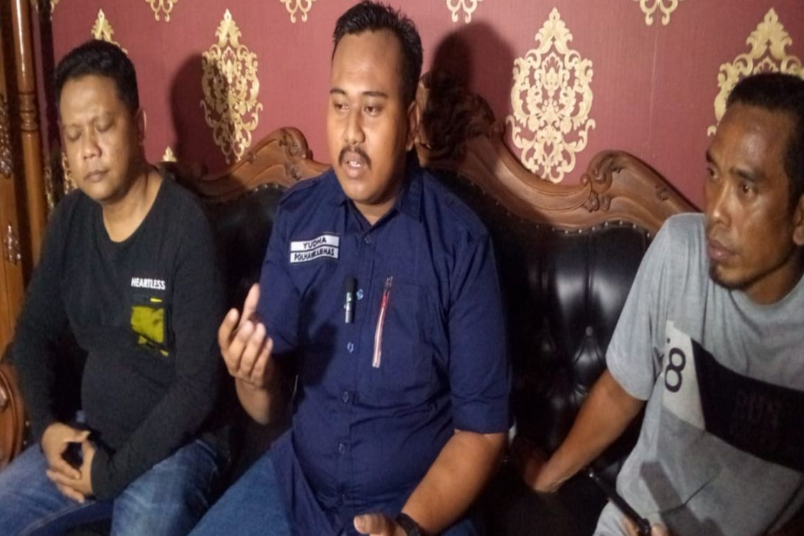 Beredar Video Kades Pukul Warga, Korban Akan Tempuh Jalur Hukum