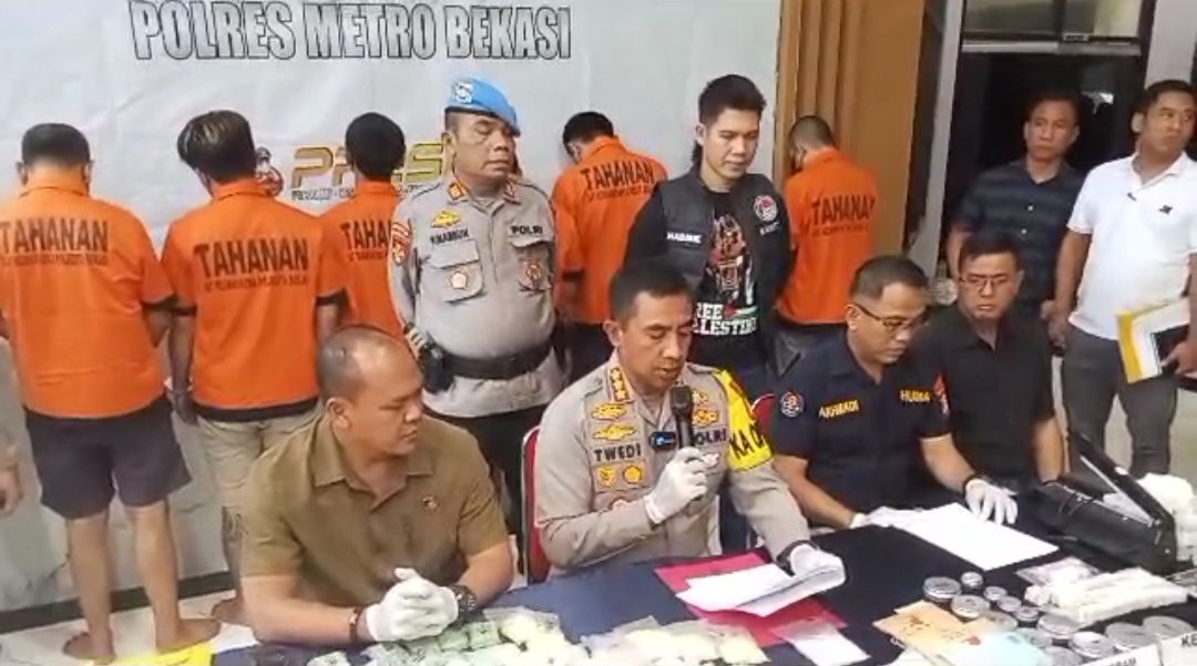 Polres Metro Bekasi Ungkap Kasus Narkotika 7,7 Milyar