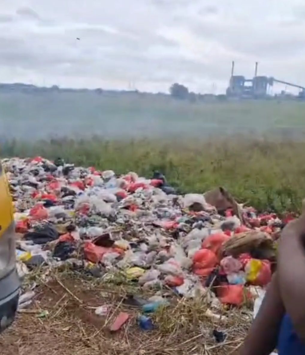 UPTD wilayah l DLH Kabupaten Bekasi Pergoki Oknum Pengelola Sampah Liar Ilegal, Gakkum Proses Oknum Pengelolanya.