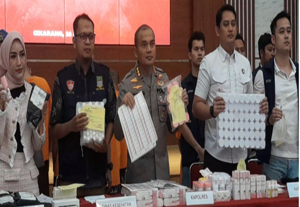 Segini Omzet Pelaku Pemalsuan Kosmetik GoGlowing Skincare Yang Ditangkap Polisi
