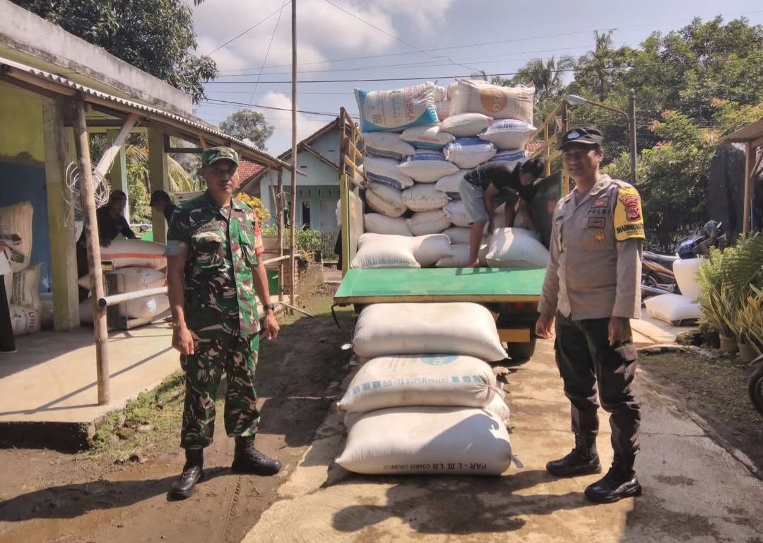 Babinsa Koramil 1318/Langensari Sinergitas TNI-POLRI dan PPL