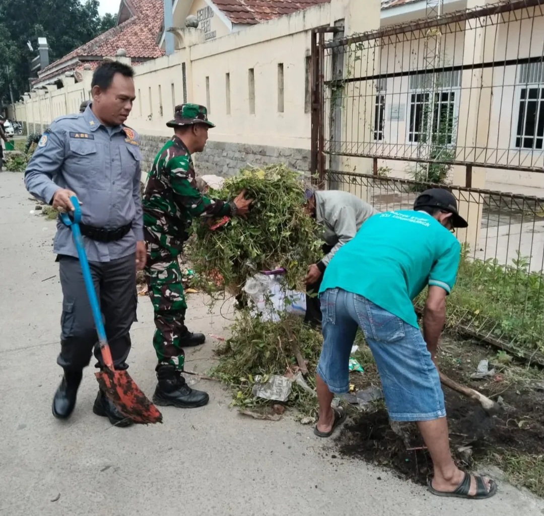 Koramil 13/Kedung Waringin Gelar Jumat Bersih