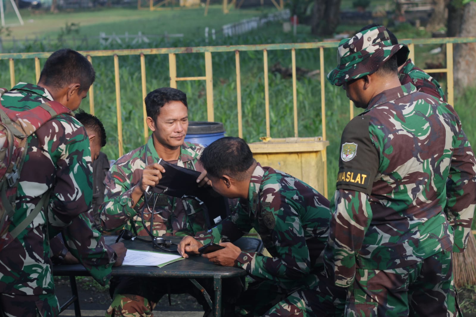 Sebanyak 100 Prajurit Ikuti Gelar Samapta Jasmani Materi Renang Kodim 0509/Kab Bekasi