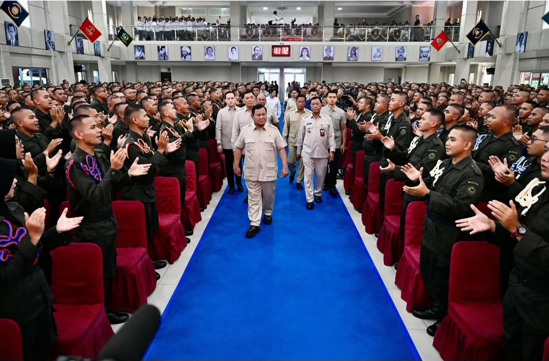Presiden Prabowo Sampaikan Pesan Kepada 30.024 Lulusan Universitas Pertahanan