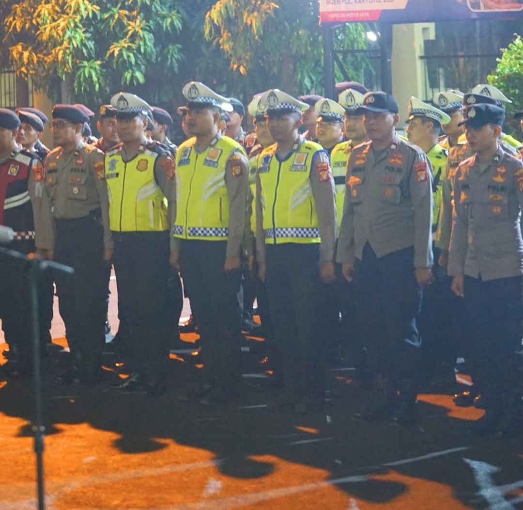 Kapolres Metro Bekasi Pimpin Apel OKJ dan KRYD: Tegaskan Komitmen Ciptakan Situasi Aman Jelang Akhir Pekan