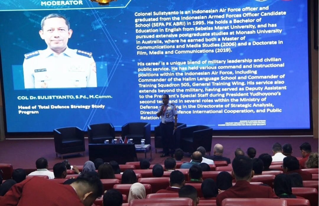 Rektor Unhan RI Buka Sesi kedua IKAHAN–RIDU Seminar 2025