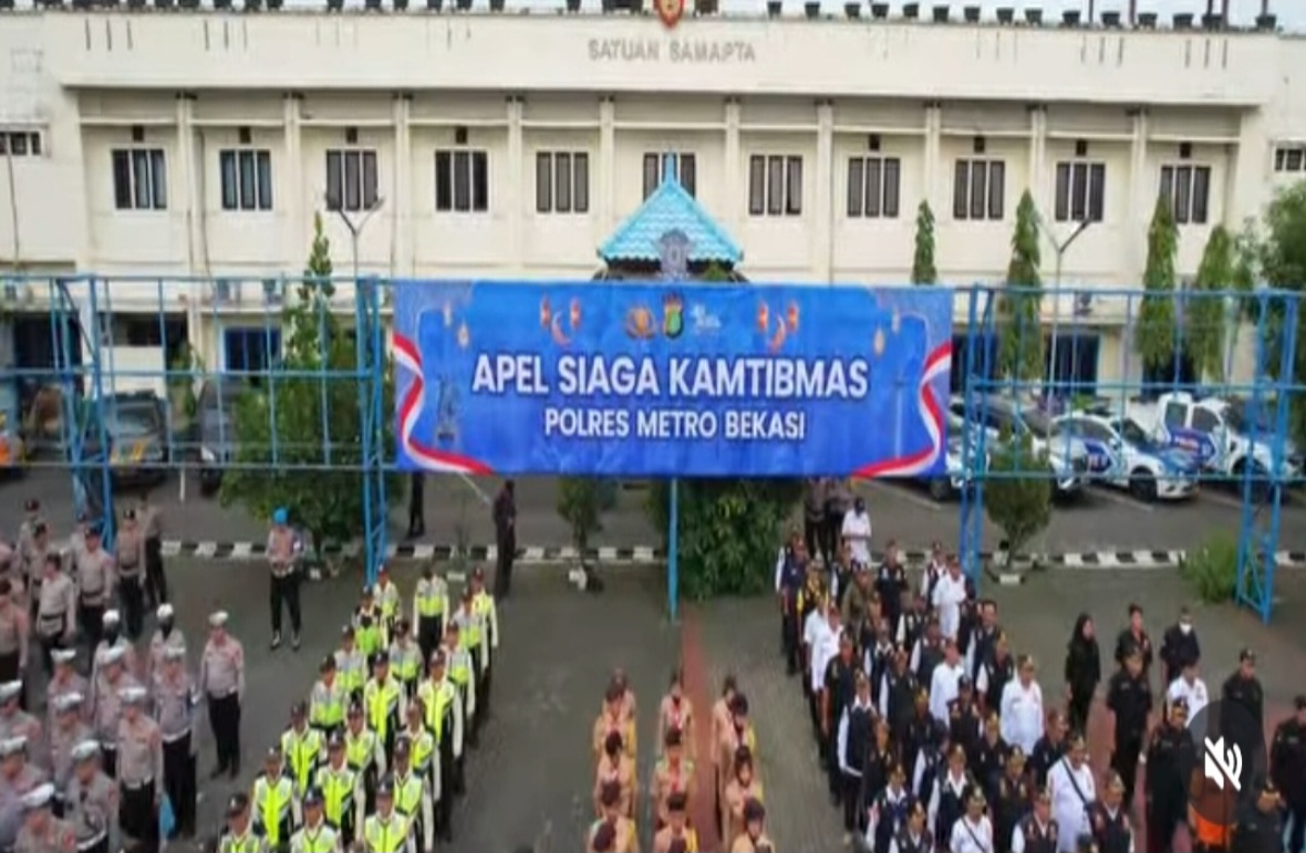 Apel Siaga Kamtibmas dan Deklarasi Sinergitas Polri-Potmas di Lapangan Promoter Polres Metro Bekasi