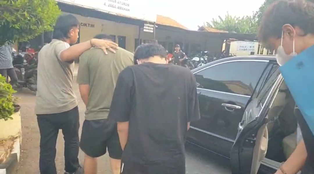 Modus Pesan Grab untuk Rampas Motor, Pelaku Begal Dibekuk Unit Reskrim Polsek Cikarang Timur