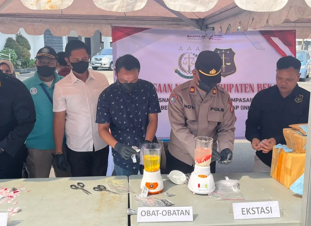 Kejari Kabupaten Bekasi Musnahkan Barang Bukti 66 Perkara, Sabu hingga Jutaan Batang Rokok