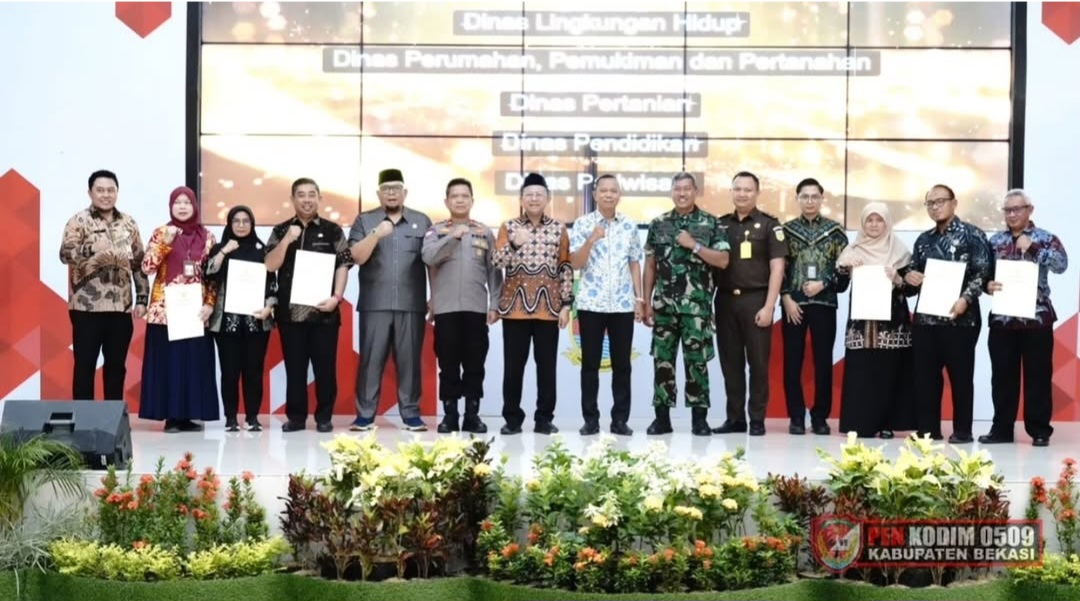 Kasdim 0509/Kab Bekasi Hadiri Kegiatan CSR Awards Kabupaten Bekasi