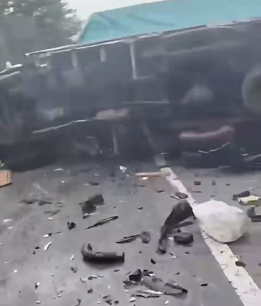 Kecelakaan Beruntun di Sibolangit, Jalur Medan – Brastagi Lumpuh