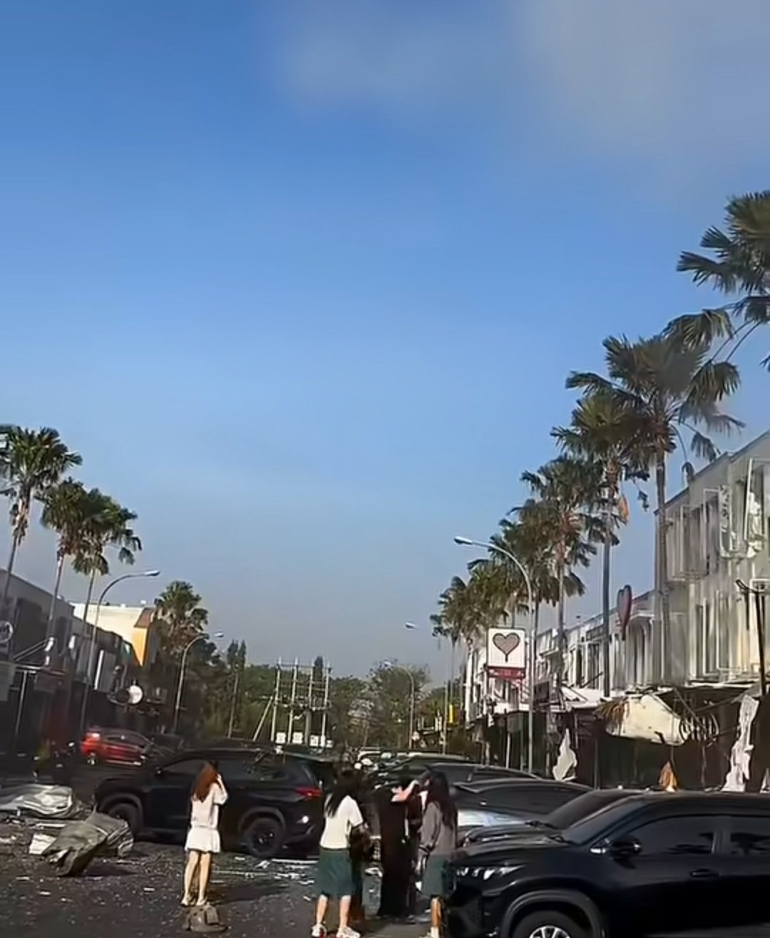 Ledakan Hebat Terjadi di Kompleks Ruko San Antonio, Pakuwon City
